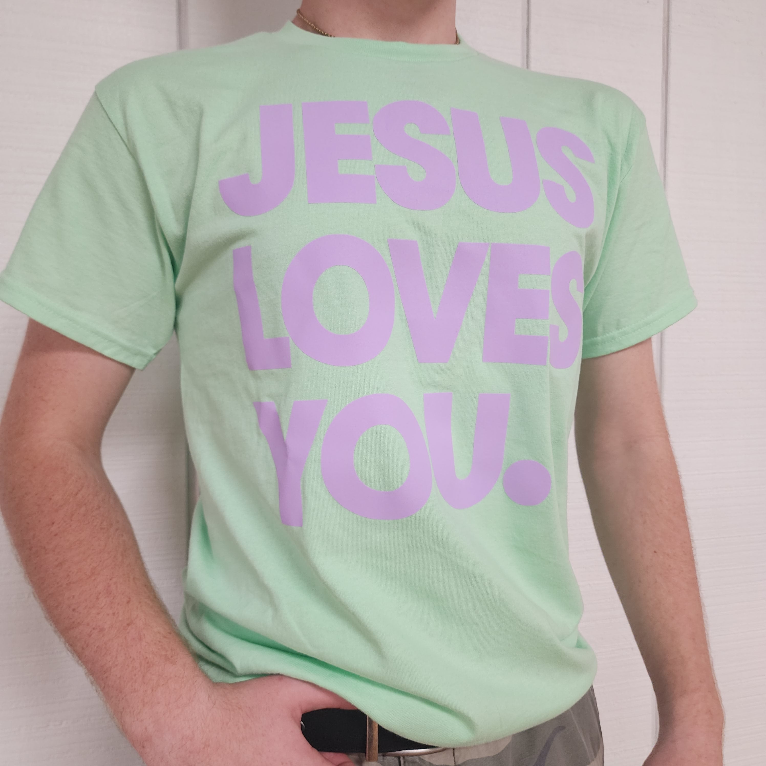 Jesus Loves You (Mint)